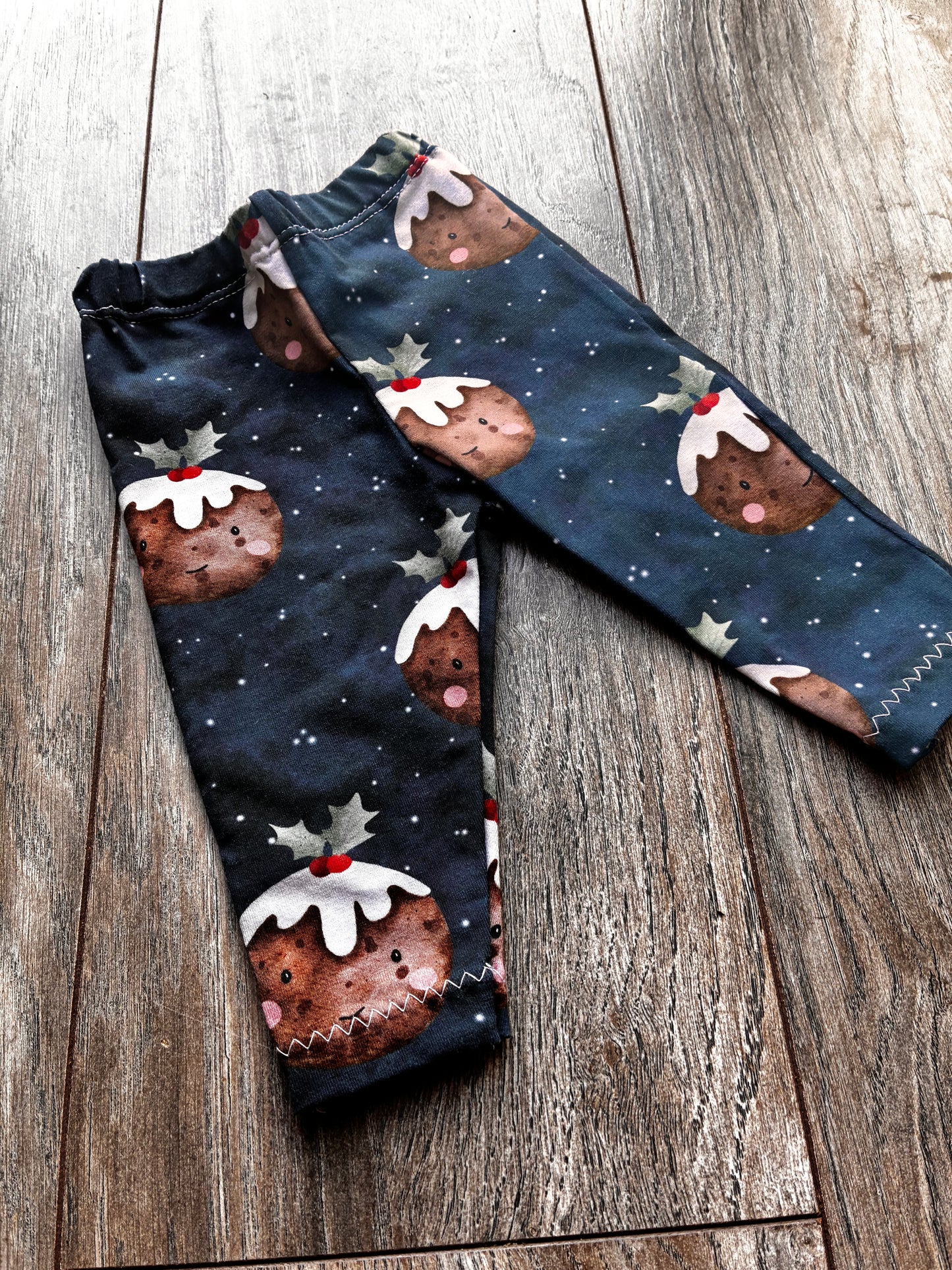 Newborn size Christmas pudding Navy leggings - first Christmas outfit for newborn baby