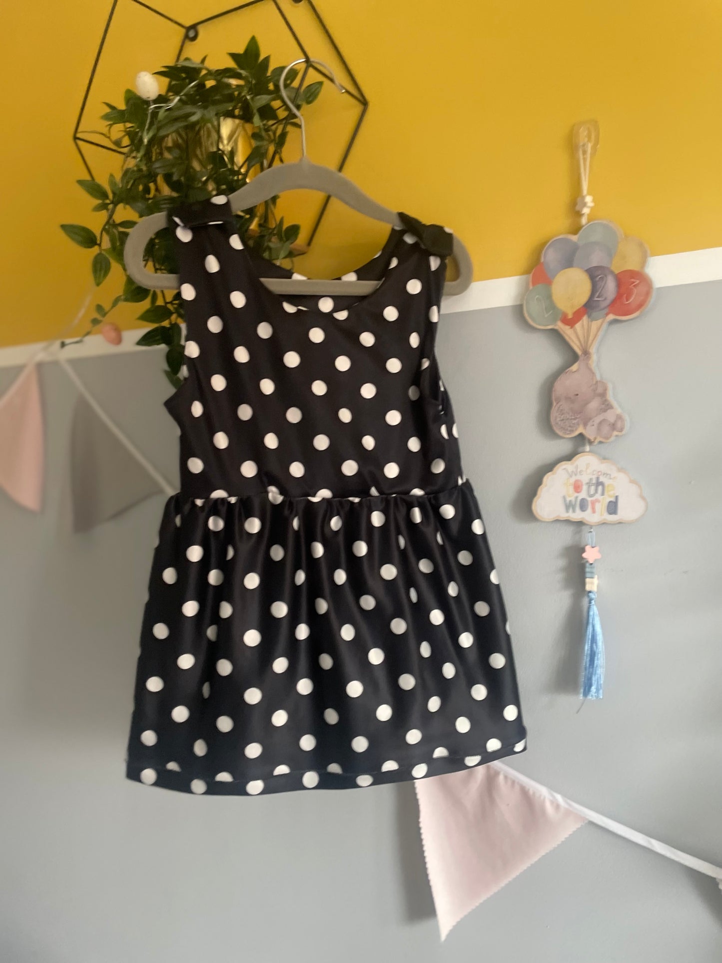 Ruby Sleeveless dress - patterned fabric